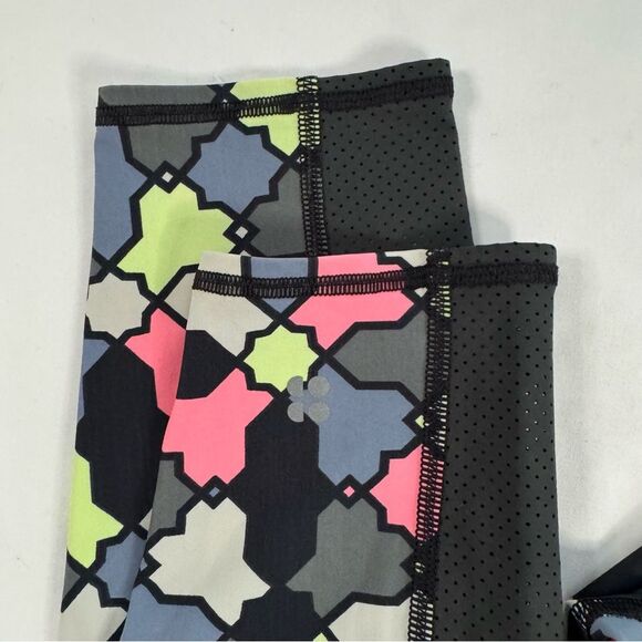 Sweaty Betty Zero Gravity Run Leggings Size M Multicolor Geo Tile Active Gym - Picture 8 of 11